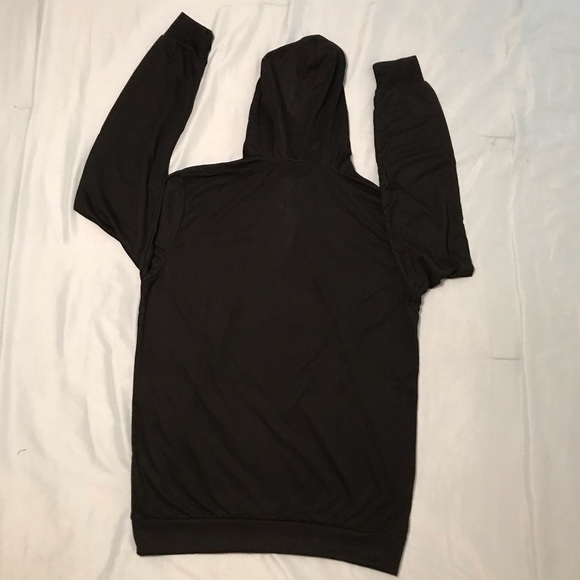 Vegas Golden Knights Hooded TShirt NWOT - Picture 5 of 11